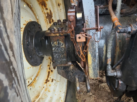 Valtra S230, S240, S260, S280 Rear Half Axle Lhs V35114400, V35115200 - 뒷 차축 농업용 기계 용 : 사진 1 Valtra S230, S240, S260, S280 Rear Half Axle Lhs V35114400, V35115200 - 뒷 차축 농업용 기계 용 : 사진 1