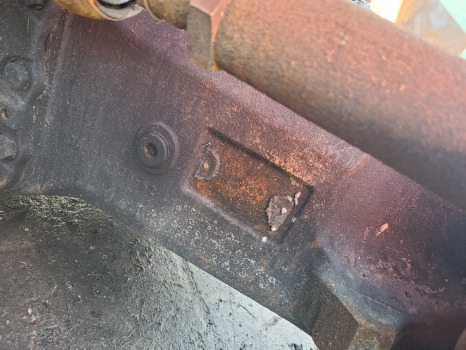 Valtra S374 Dana Spicer 770/624 Front Axle Housing 7700170801 - 앞 차축 : 사진 3 Valtra S374 Dana Spicer 770/624 Front Axle Housing 7700170801 - 앞 차축 : 사진 3