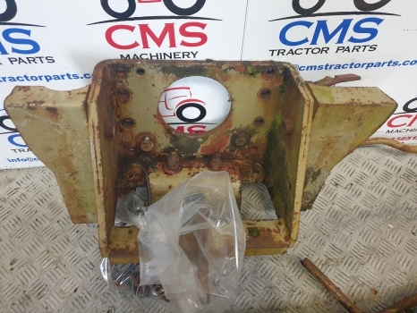 Zetor Crystal 8011 Complete Pick Up Hitch Will Also Fit Ursus - 퀵 커플러 장궤형 트랙터 용 : 사진 5 Zetor Crystal 8011 Complete Pick Up Hitch Will Also Fit Ursus - 퀵 커플러 장궤형 트랙터 용 : 사진 5