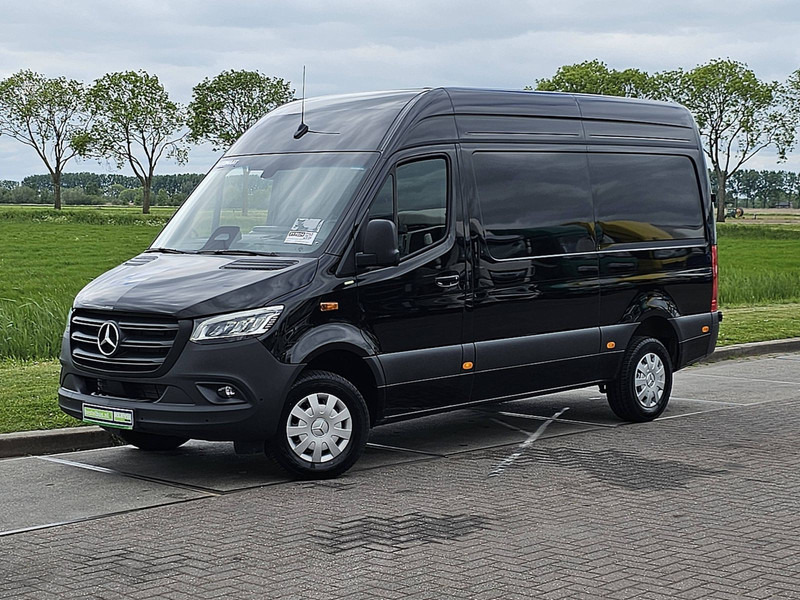 Mercedes-Benz Sprinter 317 L2H2 LED RWD! - 패널 밴 : 사진 2 Mercedes-Benz Sprinter 317 L2H2 LED RWD! - 패널 밴 : 사진 2