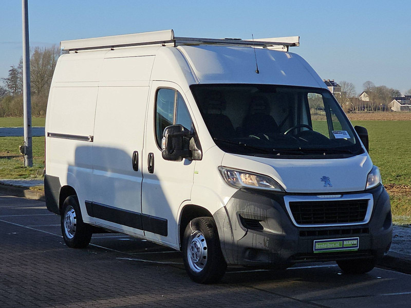 Peugeot Boxer 2.2 L2H2 Airco Imperiaal - 소형 밴 : 사진 4 Peugeot Boxer 2.2 L2H2 Airco Imperiaal - 소형 밴 : 사진 4