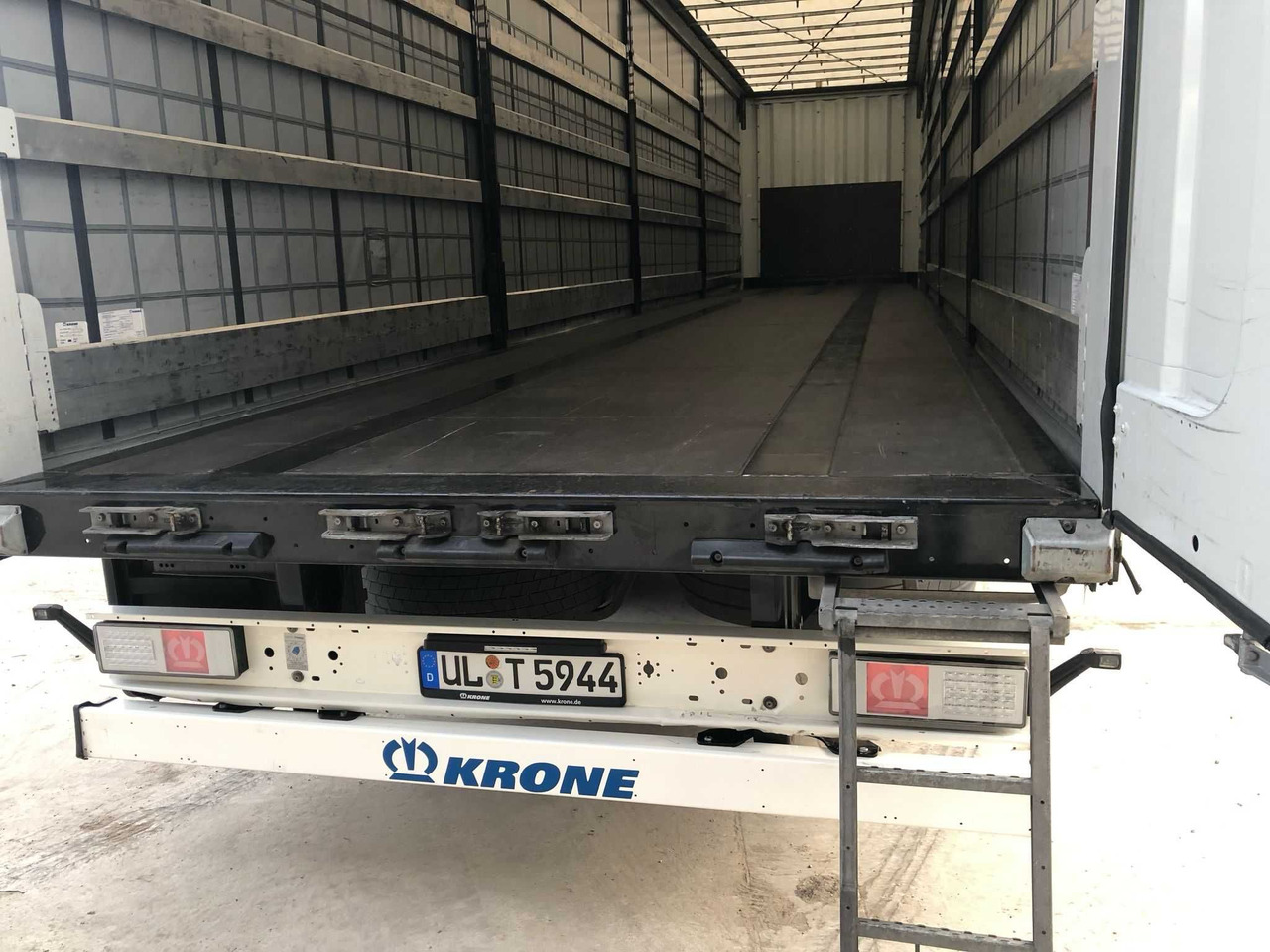 커튼사이더 세미 트레일러 Krone 2023 rok, 93 m3,waga 6200 kg,Certyfikat XL, Multilock, z Niemiec : 사진 8