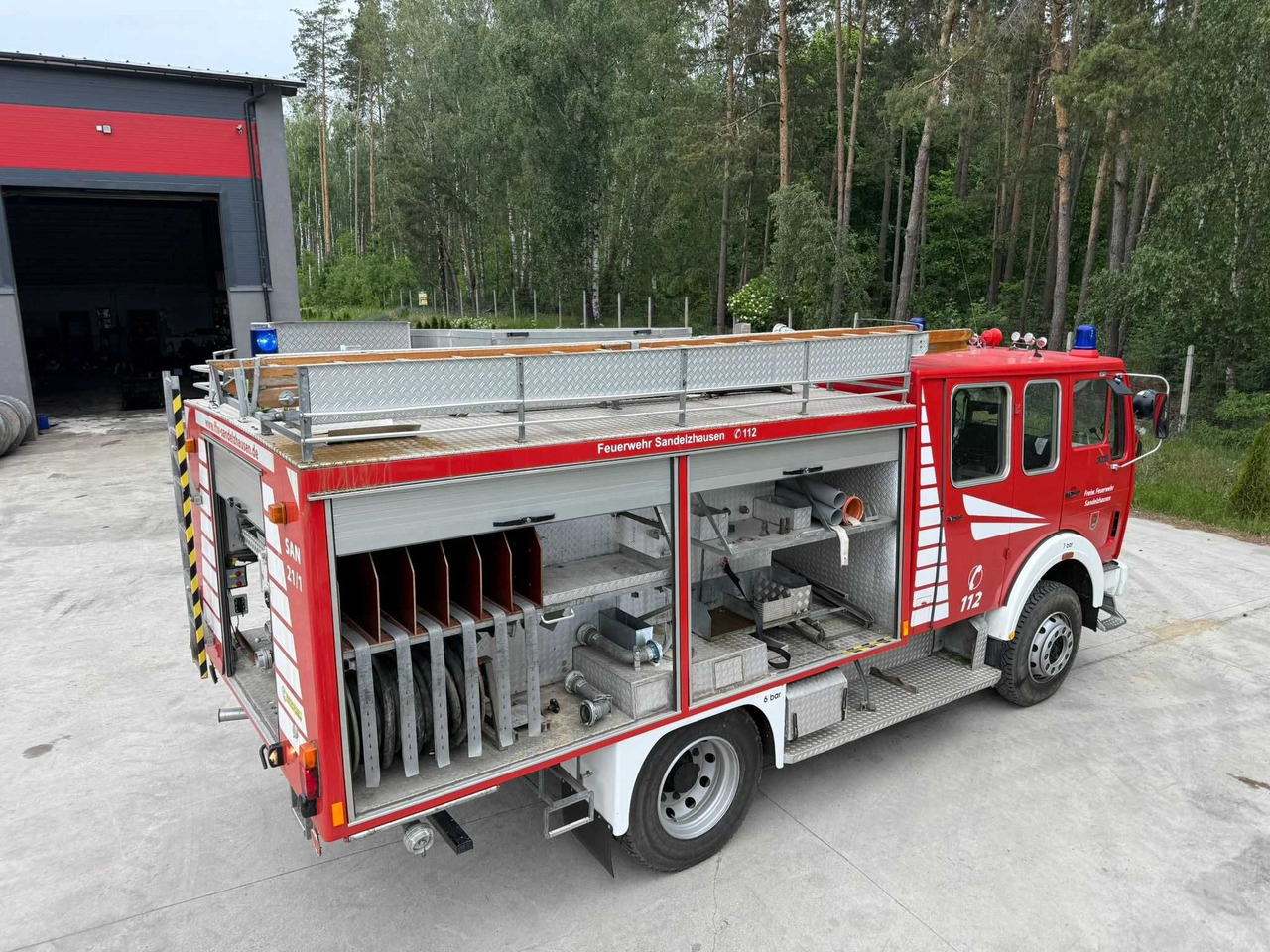 Mercedes 1019AF,4x4,Wóz strażacki, 50610 km, 2500 l, Import Niemcy - 소방차 : 사진 4 Mercedes 1019AF,4x4,Wóz strażacki, 50610 km, 2500 l, Import Niemcy - 소방차 : 사진 4
