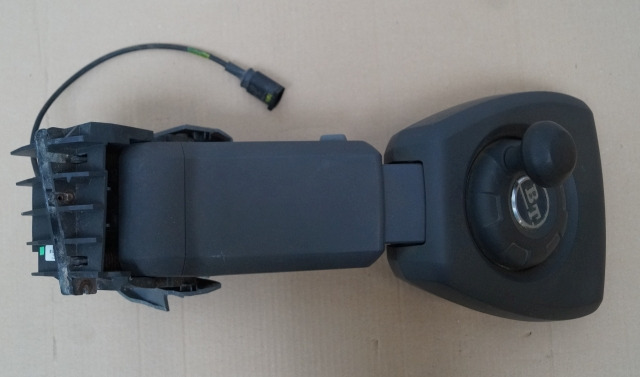 BT 227818 | Steering wheel complete for BT RR 1108 008831 - 유압 모터 자재 취급 장비 용 : 사진 1 BT 227818 | Steering wheel complete for BT RR 1108 008831 - 유압 모터 자재 취급 장비 용 : 사진 1