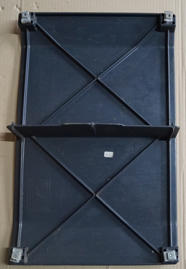 Jungheinrich 51041115 | Cover left or right side ERE225 fixed platform Cover left or right side ERE225 fixed platform - 보디 및 외관 자재 취급 장비 용 : 사진 2 Jungheinrich 51041115 | Cover left or right side ERE225 fixed platform Cover left or right side ERE225 fixed platform - 보디 및 외관 자재 취급 장비 용 : 사진 2