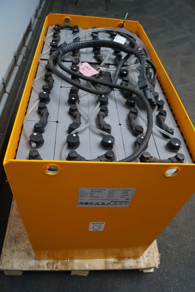 Jungheinrich unknown | Battery 48V775Ah 48 5PZS775 Year 2022 weight 1119 kg sn. - 배터리 자재 취급 장비 용 : 사진 2 Jungheinrich unknown | Battery 48V775Ah 48 5PZS775 Year 2022 weight 1119 kg sn. - 배터리 자재 취급 장비 용 : 사진 2
