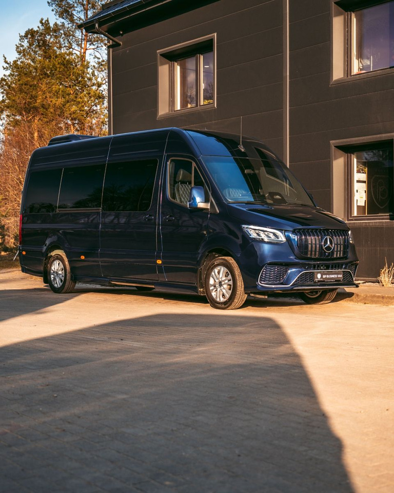 Mercedes-Benz Sprinter 319 VIP Van/ Sleeping Area/ Ski Holders - 승합차 : 사진 3 Mercedes-Benz Sprinter 319 VIP Van/ Sleeping Area/ Ski Holders - 승합차 : 사진 3