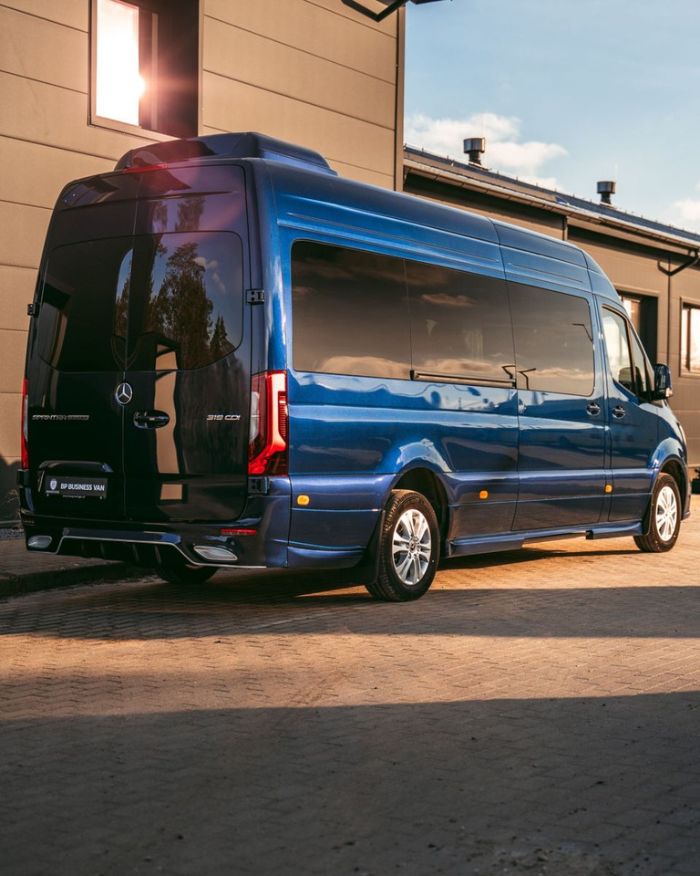 Mercedes-Benz Sprinter 319 VIP Van/ Sleeping Area/ Ski Holders - 승합차 : 사진 1 Mercedes-Benz Sprinter 319 VIP Van/ Sleeping Area/ Ski Holders - 승합차 : 사진 1