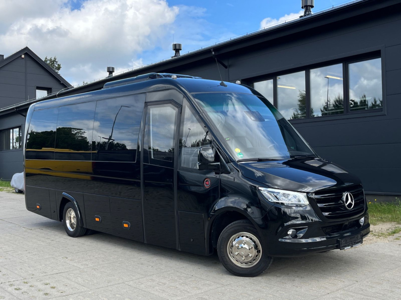 Mercedes-Benz Sprinter 519 HIGH DECK/ 3.0 V6 / LUXURY Bus - 대형 버스 : 사진 2 Mercedes-Benz Sprinter 519 HIGH DECK/ 3.0 V6 / LUXURY Bus - 대형 버스 : 사진 2