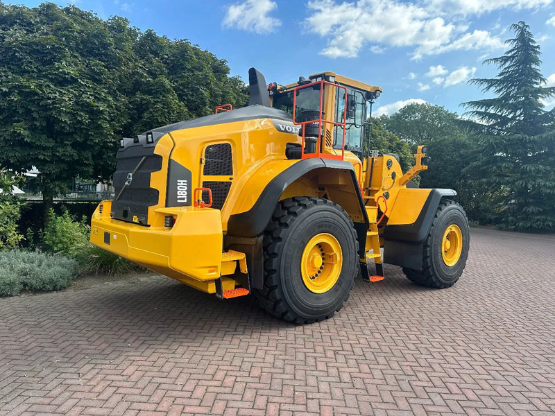Volvo L180 H UNUSED 3-units availlable - 휠 로더 : 사진 4 Volvo L180 H UNUSED 3-units availlable - 휠 로더 : 사진 4