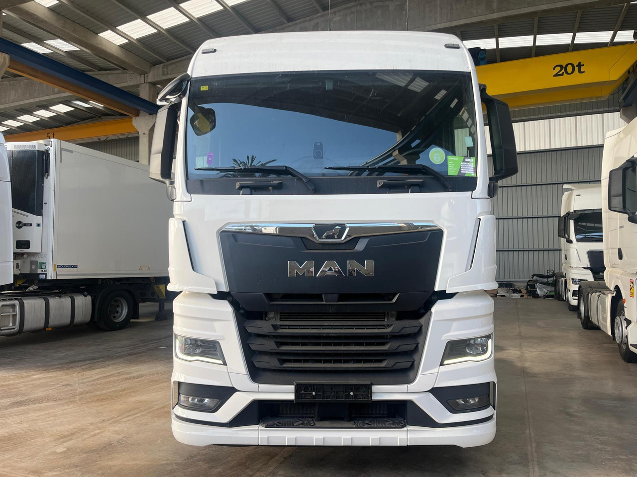 MAN TGX 18.470 GM Retarder - 트랙터 유닛 : 사진 3 MAN TGX 18.470 GM Retarder - 트랙터 유닛 : 사진 3