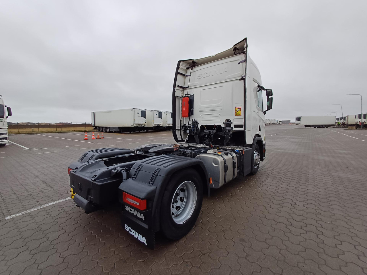 Scania R450 CR20H Retarder - 트랙터 유닛 : 사진 3 Scania R450 CR20H Retarder - 트랙터 유닛 : 사진 3