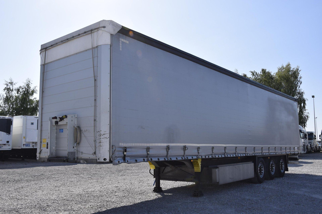 Schmitz Cargobull SCS24/L Lifting Axle - 커튼사이더 세미 트레일러 : 사진 1 Schmitz Cargobull SCS24/L Lifting Axle - 커튼사이더 세미 트레일러 : 사진 1