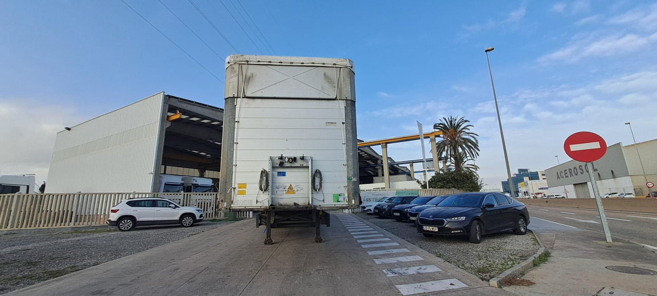 Schmitz Cargobull SCS24/L Varios - 커튼사이더 세미 트레일러 : 사진 2 Schmitz Cargobull SCS24/L Varios - 커튼사이더 세미 트레일러 : 사진 2