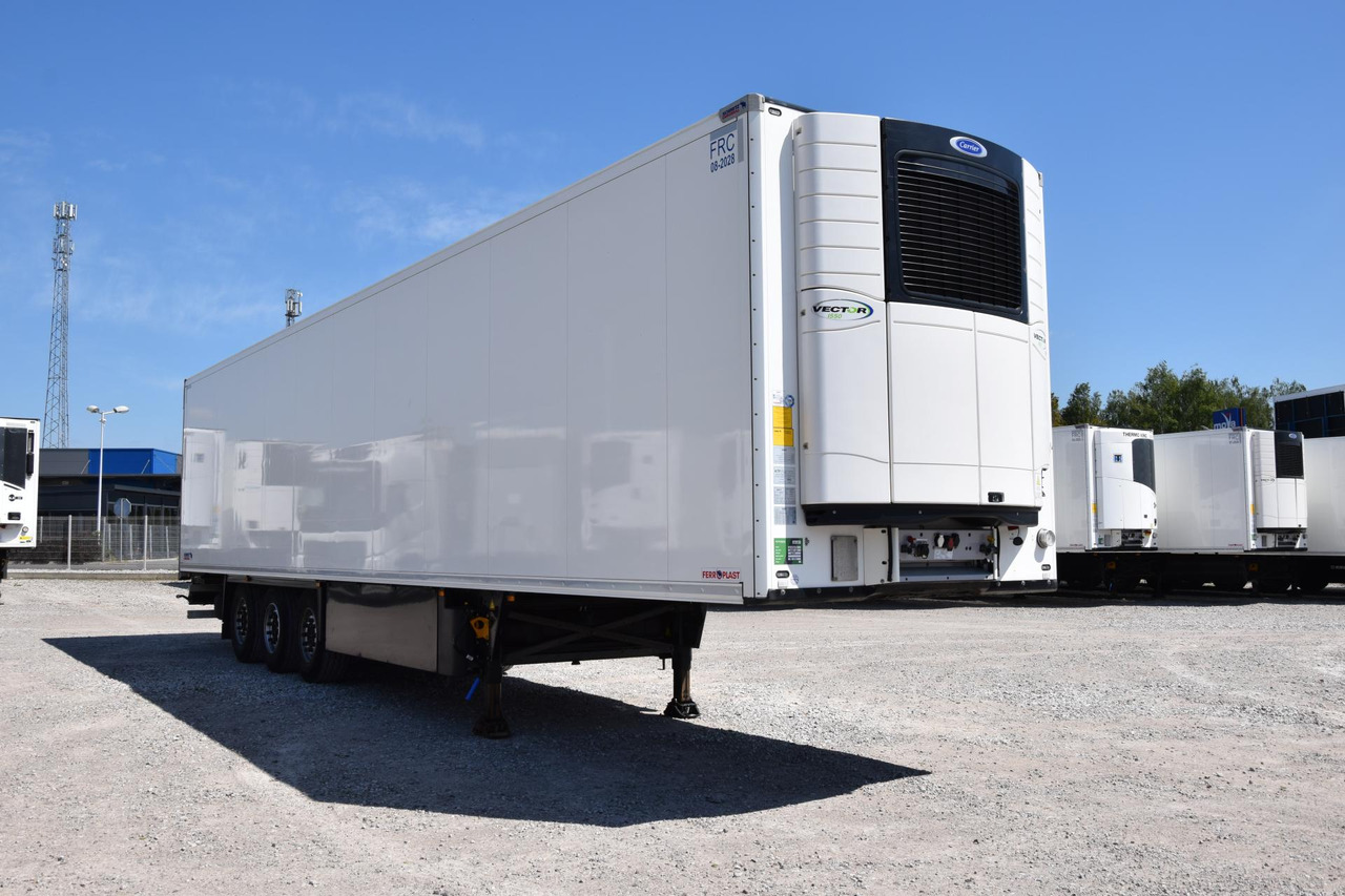 Schmitz Cargobull SKO FP 45 Carrier Vector 1550 - 냉동 세미 트레일러 : 사진 3 Schmitz Cargobull SKO FP 45 Carrier Vector 1550 - 냉동 세미 트레일러 : 사진 3