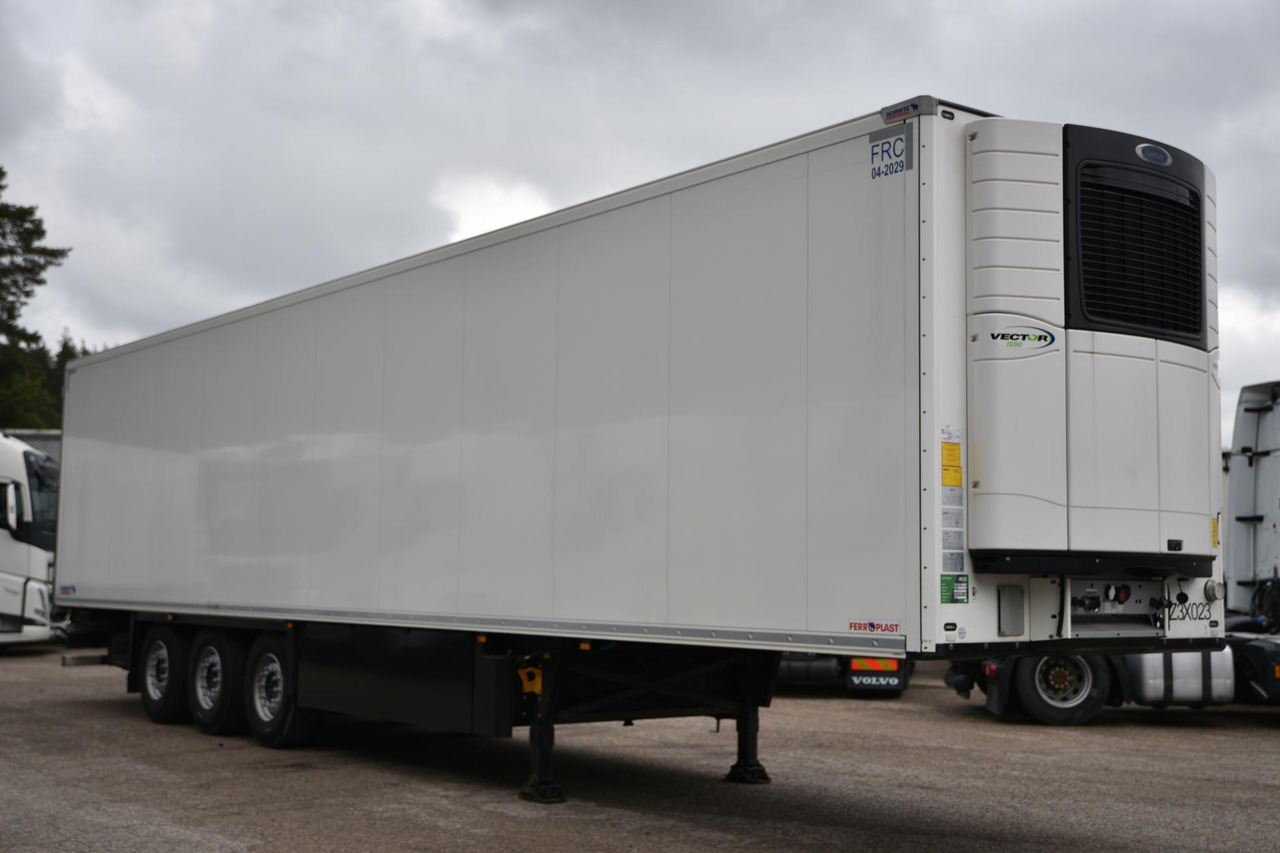 Schmitz Cargobull SKO FP 60 Carrier Vector 1550 - 냉동 세미 트레일러 : 사진 3 Schmitz Cargobull SKO FP 60 Carrier Vector 1550 - 냉동 세미 트레일러 : 사진 3
