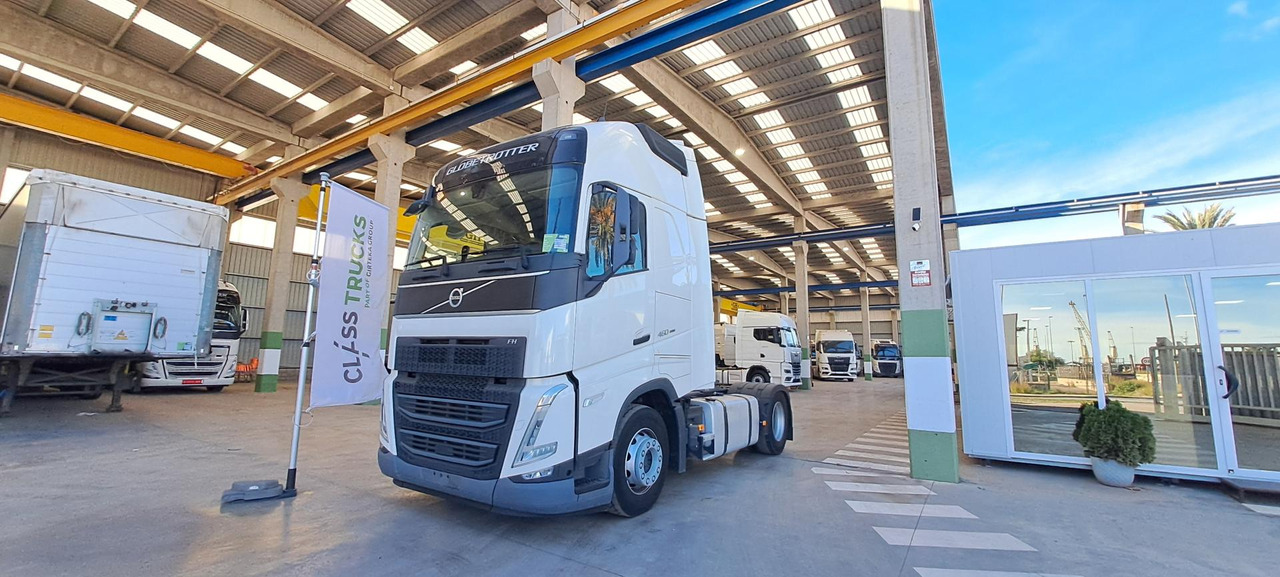 Volvo FH 460 Globetrotter XL Retarder - 트랙터 유닛 : 사진 1 Volvo FH 460 Globetrotter XL Retarder - 트랙터 유닛 : 사진 1