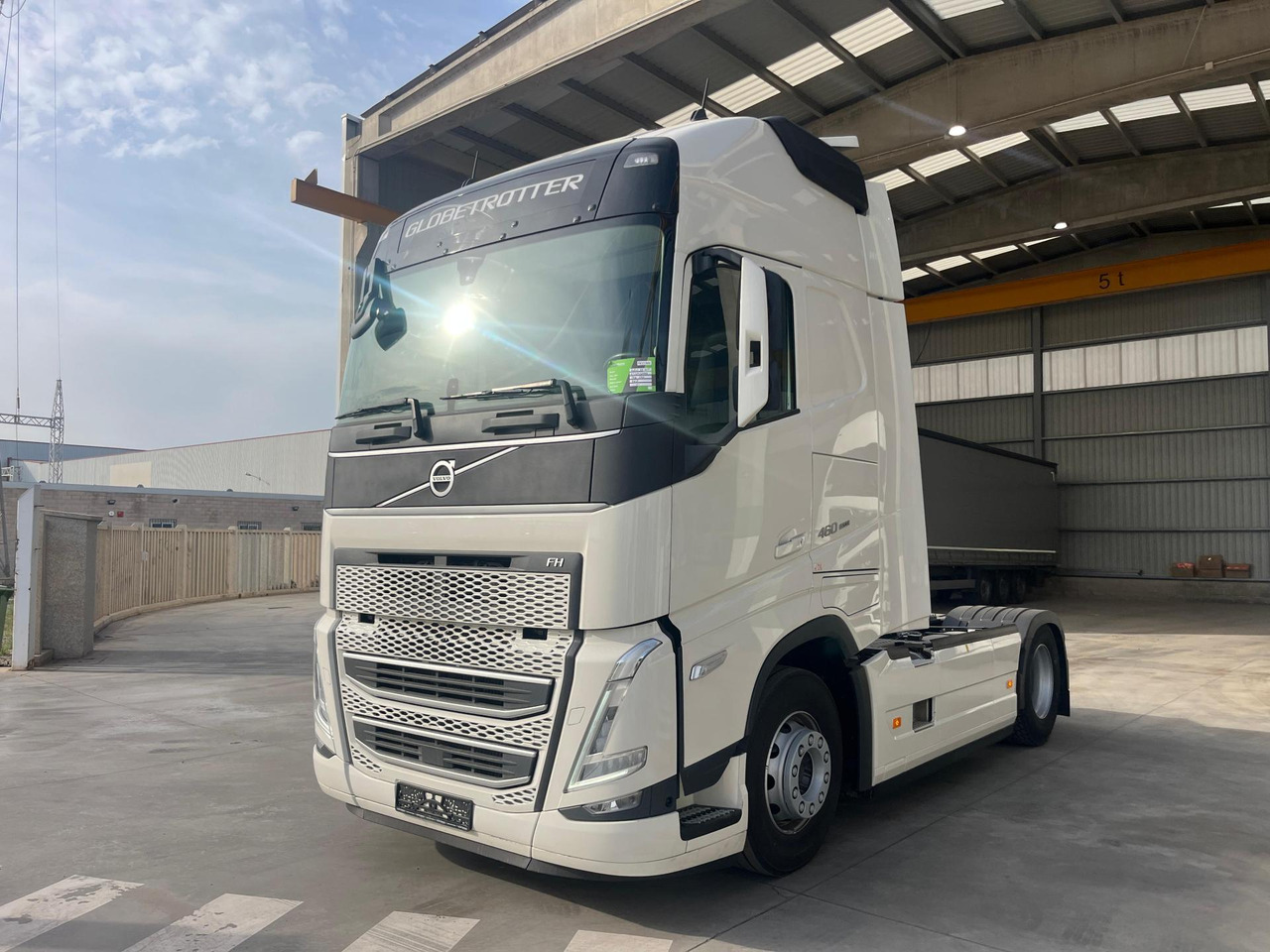 Volvo FH 460 Globetrotter XL i-Save Side Skirts - 트랙터 유닛 : 사진 1 Volvo FH 460 Globetrotter XL i-Save Side Skirts - 트랙터 유닛 : 사진 1