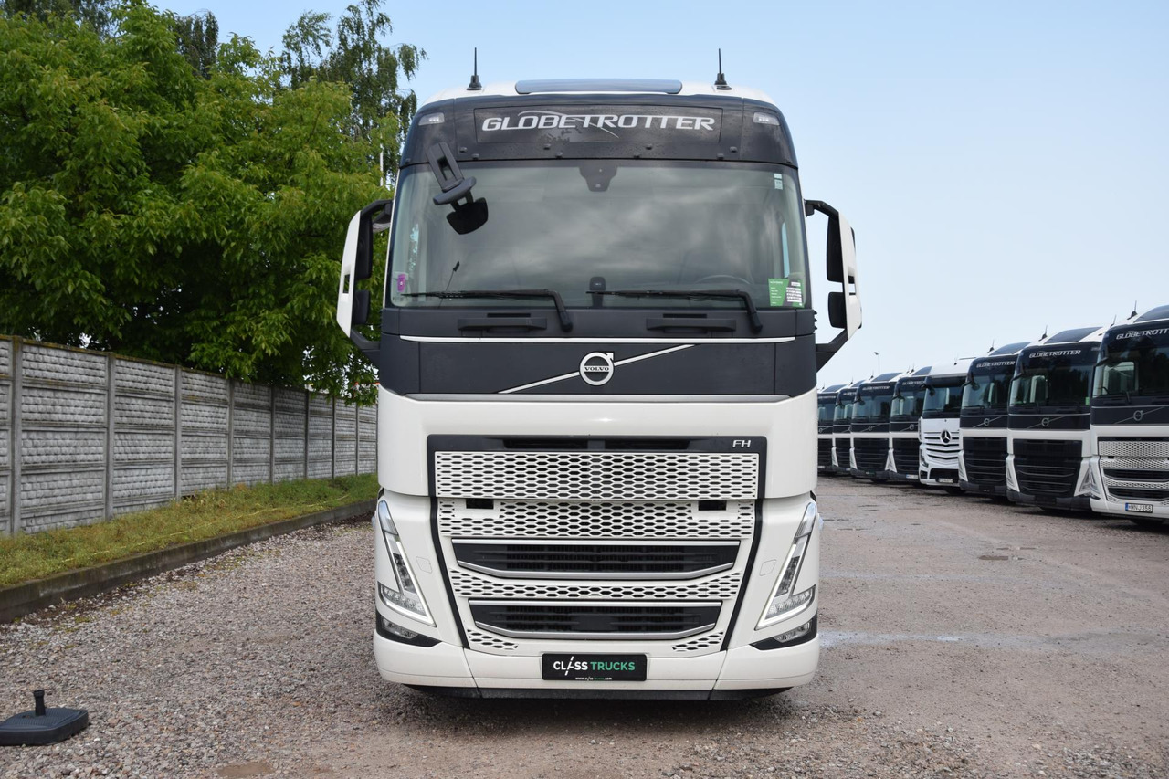 Volvo FH 460 Globetrotter XL i-Save Side Skirts - 트랙터 유닛 : 사진 2 Volvo FH 460 Globetrotter XL i-Save Side Skirts - 트랙터 유닛 : 사진 2