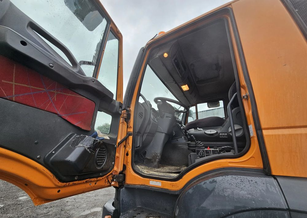 Iveco 18.270 4x4 | 146.000 km ORYGINAŁ | MEILLER + HDS PALFINGER + KRAN ALLRAD |EURO 4/ OKAZJA! - 덤프트럭 : 사진 5 Iveco 18.270 4x4 | 146.000 km ORYGINAŁ | MEILLER + HDS PALFINGER + KRAN ALLRAD |EURO 4/ OKAZJA! - 덤프트럭 : 사진 5