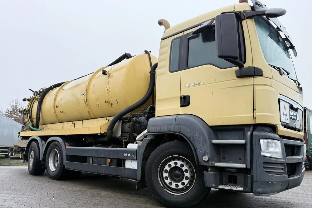 MAN MAN TGS 26.360/6X2/POJAZD KOMUNALNY Z WYWROTEM - 진공 흡입 트럭 : 사진 4 MAN MAN TGS 26.360/6X2/POJAZD KOMUNALNY Z WYWROTEM - 진공 흡입 트럭 : 사진 4