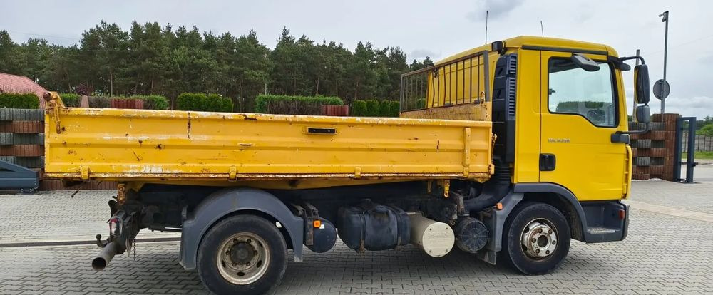 MAN TGL 8.210 * 2007 * 3-stronny KIPER * NOWE OPONY * MANUAL * RESOR * 3 MIEJSCA - 덤프트럭 : 사진 5 MAN TGL 8.210 * 2007 * 3-stronny KIPER * NOWE OPONY * MANUAL * RESOR * 3 MIEJSCA - 덤프트럭 : 사진 5