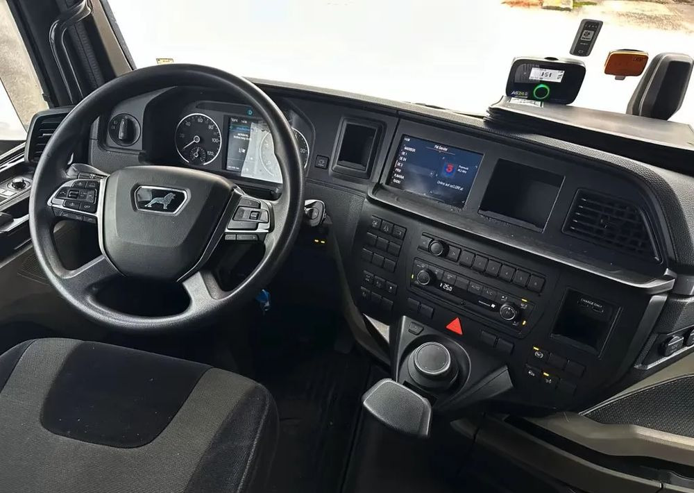 MAN TGX 26.470 6x2 | BDF | Oś podnoszona + skrętna | Retarder | Euro 6 | Automatyczna klimatyzacja | Napęd na tylne koła - 캡 새시 트럭 : 사진 5 MAN TGX 26.470 6x2 | BDF | Oś podnoszona + skrętna | Retarder | Euro 6 | Automatyczna klimatyzacja | Napęd na tylne koła - 캡 새시 트럭 : 사진 5