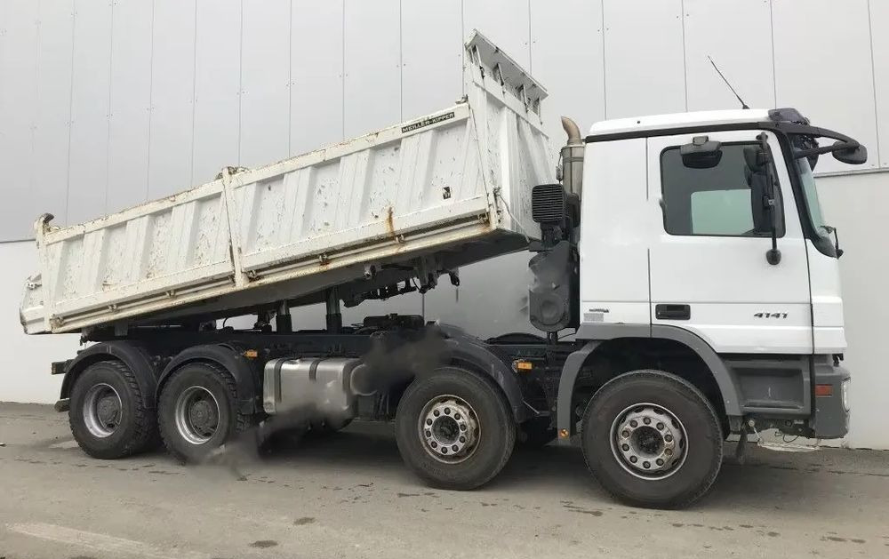 Mercedes-Benz Actros 4141 K 8x4 • 3-stronny wywrot • Bordmatik • Tempomat •Euro4 - 덤프트럭 : 사진 3 Mercedes-Benz Actros 4141 K 8x4 • 3-stronny wywrot • Bordmatik • Tempomat •Euro4 - 덤프트럭 : 사진 3