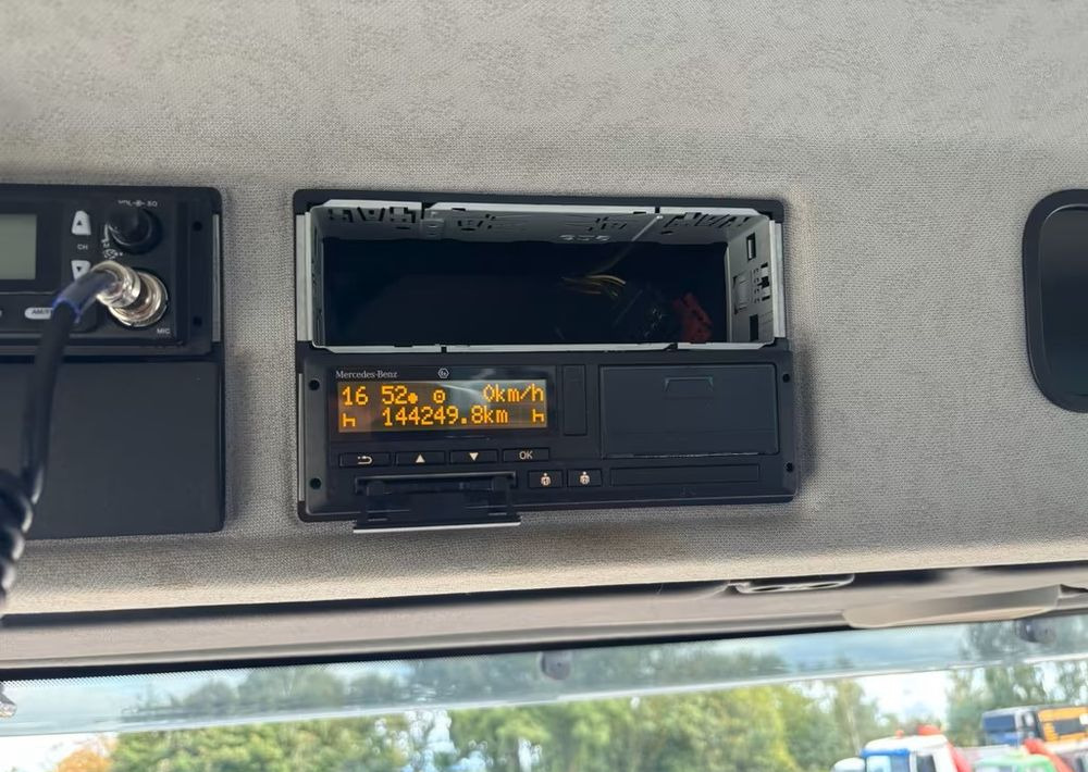 덤프트럭 Mercedes-Benz Arocs 4145 AK 8x6 | Wywrotka trójstronna Schmitz Mulde | Klima | Kamera | : 사진 14 덤프트럭 Mercedes-Benz Arocs 4145 AK 8x6 | Wywrotka trójstronna Schmitz Mulde | Klima | Kamera | : 사진 14