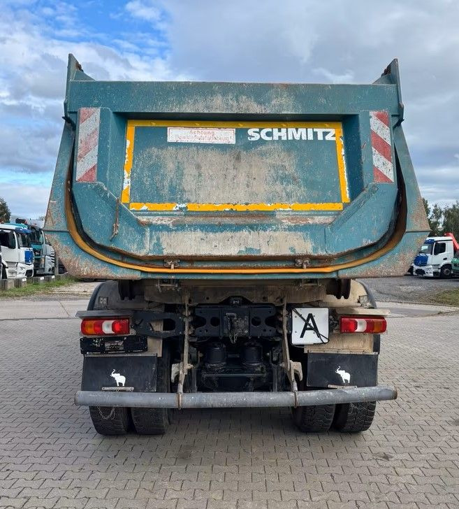 덤프트럭 Mercedes-Benz Arocs 4145 AK 8x6 | Wywrotka trójstronna Schmitz Mulde | Klima | Kamera | : 사진 8 덤프트럭 Mercedes-Benz Arocs 4145 AK 8x6 | Wywrotka trójstronna Schmitz Mulde | Klima | Kamera | : 사진 8