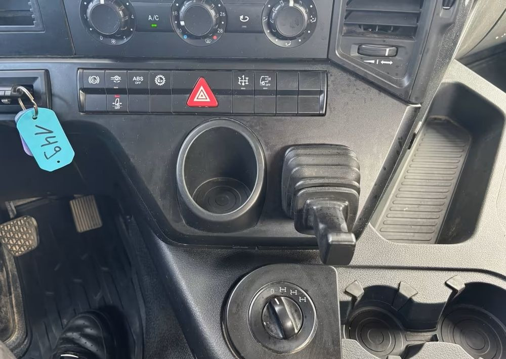 덤프트럭 Mercedes-Benz Arocs 4145 AK 8x6 | Wywrotka trójstronna Schmitz Mulde | Klima | Kamera | : 사진 12 덤프트럭 Mercedes-Benz Arocs 4145 AK 8x6 | Wywrotka trójstronna Schmitz Mulde | Klima | Kamera | : 사진 12