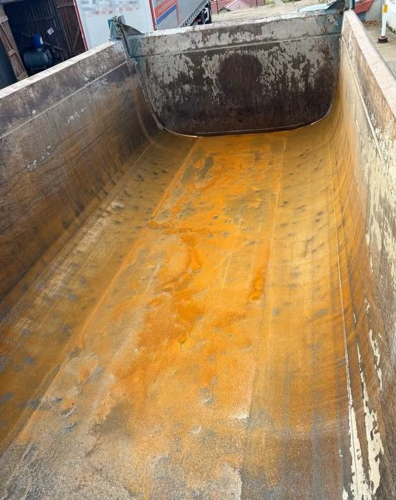 덤프트럭 Mercedes-Benz Arocs 4145 AK 8x6 | Wywrotka trójstronna Schmitz Mulde | Klima | Kamera | : 사진 9 덤프트럭 Mercedes-Benz Arocs 4145 AK 8x6 | Wywrotka trójstronna Schmitz Mulde | Klima | Kamera | : 사진 9