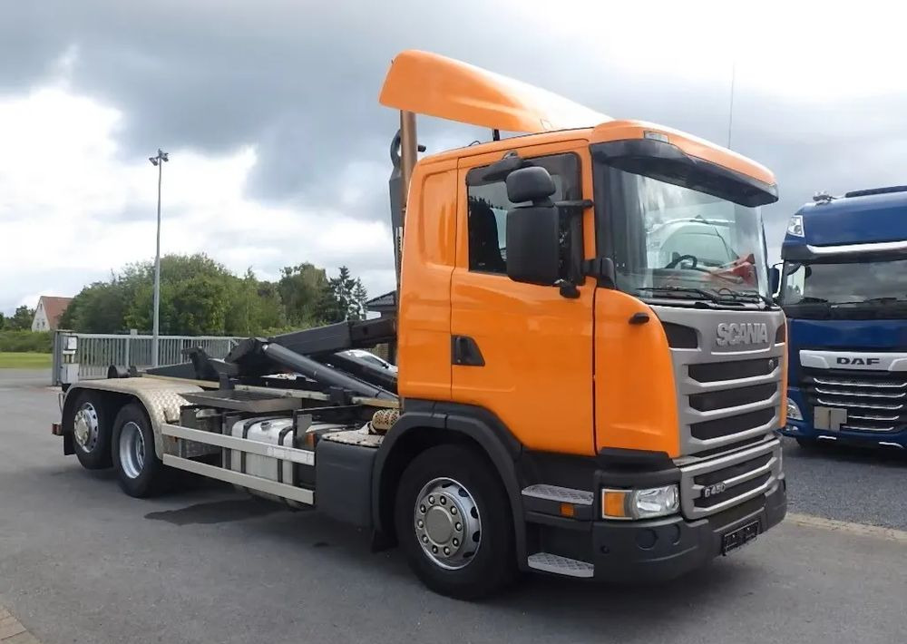 Scania G 450 — Hakowiec / Retarder / Pełna pneumatyka / Skrętna oś / Euro 6/ 6x2 - 후크 리프트 트럭 : 사진 2 Scania G 450 — Hakowiec / Retarder / Pełna pneumatyka / Skrętna oś / Euro 6/ 6x2 - 후크 리프트 트럭 : 사진 2