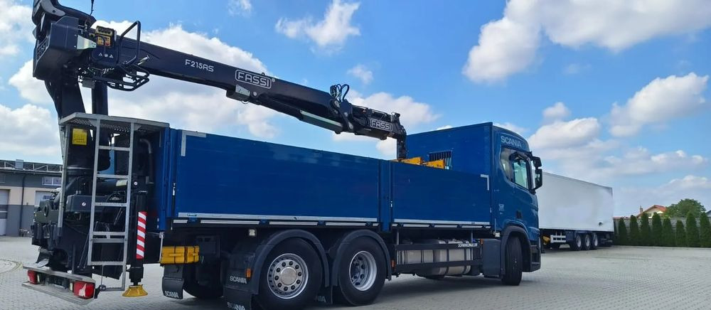 Scania R 500 6x2 z żurawiem Fassi F 215 AS – 2019 – Euro 6 –Retarder -Oś skrętna - Gotowa do pracy! - 크레인 트럭, 드롭사이드/ 플랫베드 트럭 : 사진 5 Scania R 500 6x2 z żurawiem Fassi F 215 AS – 2019 – Euro 6 –Retarder -Oś skrętna - Gotowa do pracy! - 크레인 트럭, 드롭사이드/ 플랫베드 트럭 : 사진 5