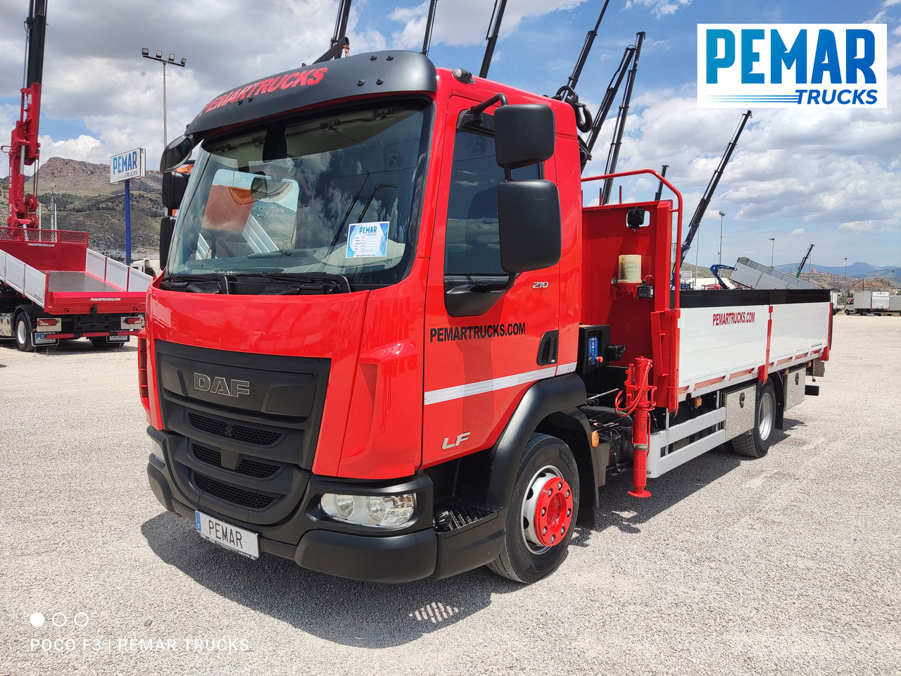 DAF LF 210 GRUA CAJA FIJA - 드롭사이드/ 플랫베드 트럭, 크레인 트럭 : 사진 2 DAF LF 210 GRUA CAJA FIJA - 드롭사이드/ 플랫베드 트럭, 크레인 트럭 : 사진 2