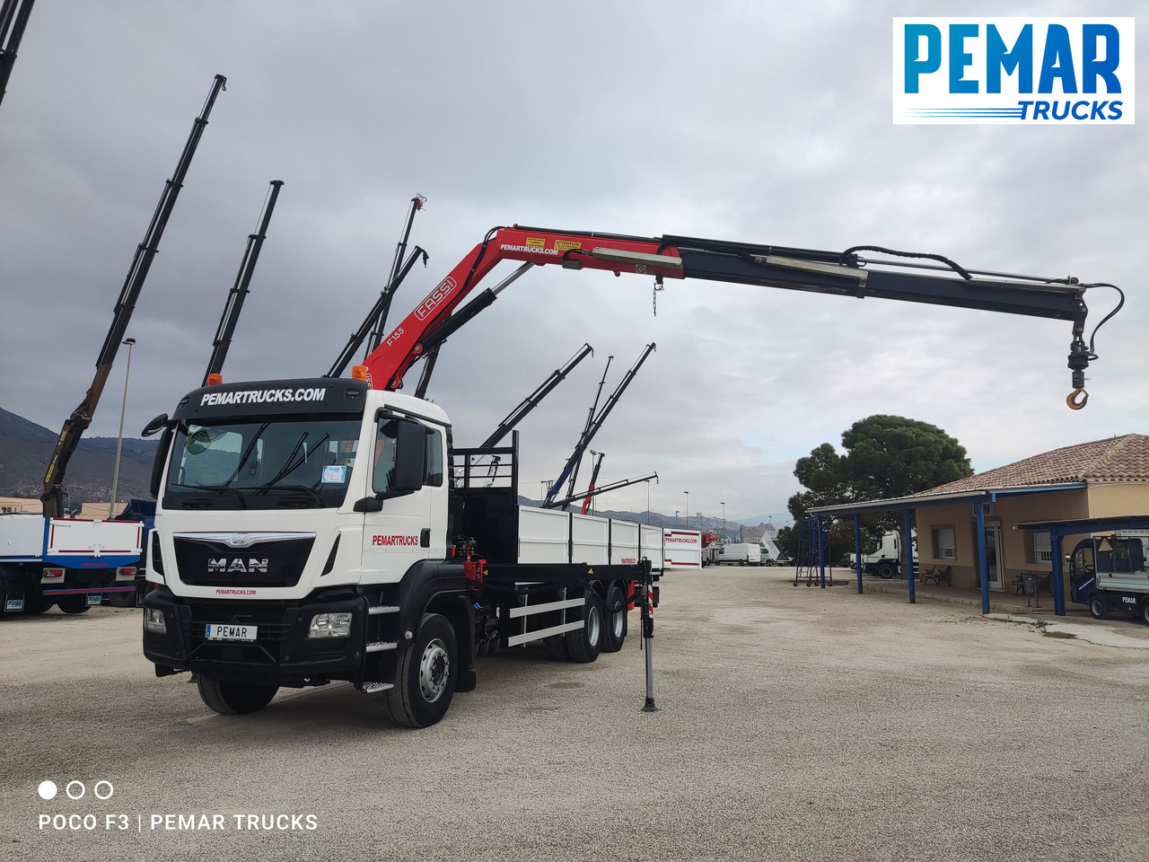 크레인 트럭 MAN TGS 26.360 6X4 GRUA CAJA FIJA EURO 6 : 사진 8 크레인 트럭 MAN TGS 26.360 6X4 GRUA CAJA FIJA EURO 6 : 사진 8