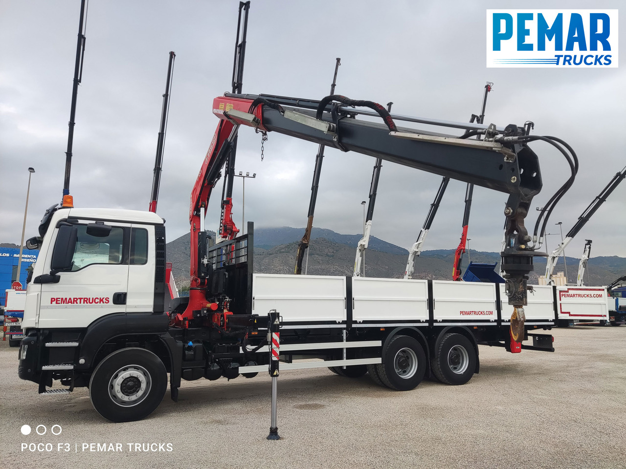 크레인 트럭 MAN TGS 26.360 6X4 GRUA CAJA FIJA EURO 6 : 사진 9 크레인 트럭 MAN TGS 26.360 6X4 GRUA CAJA FIJA EURO 6 : 사진 9