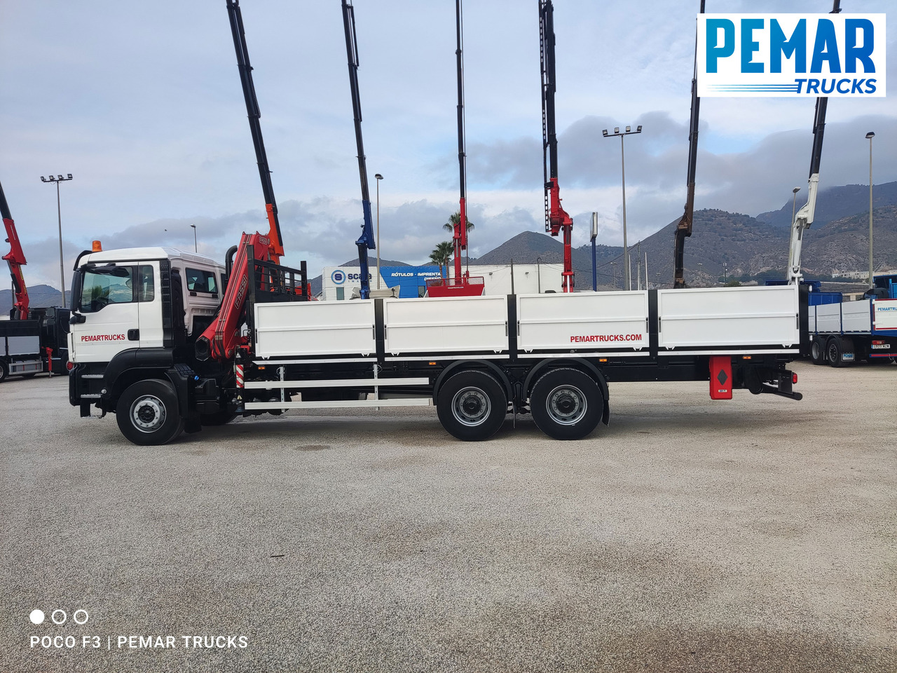 크레인 트럭 MAN TGS 26.360 6X4 GRUA CAJA FIJA EURO 6 : 사진 19 크레인 트럭 MAN TGS 26.360 6X4 GRUA CAJA FIJA EURO 6 : 사진 19