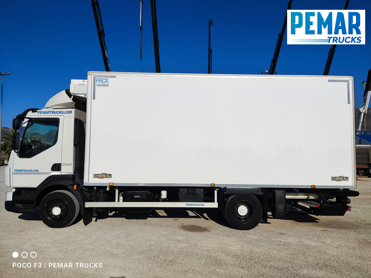 냉동탑차 VOLVO FL 250 FRIGORIFICO 12T EURO 6 : 사진 8