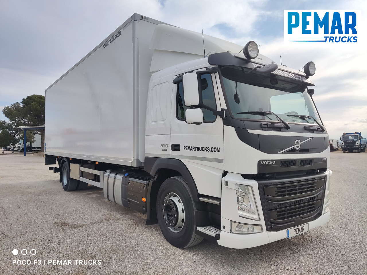 VOLVO FM 330 4X2 FRIGORIFICO EURO 6 - 냉동탑차 : 사진 3 VOLVO FM 330 4X2 FRIGORIFICO EURO 6 - 냉동탑차 : 사진 3