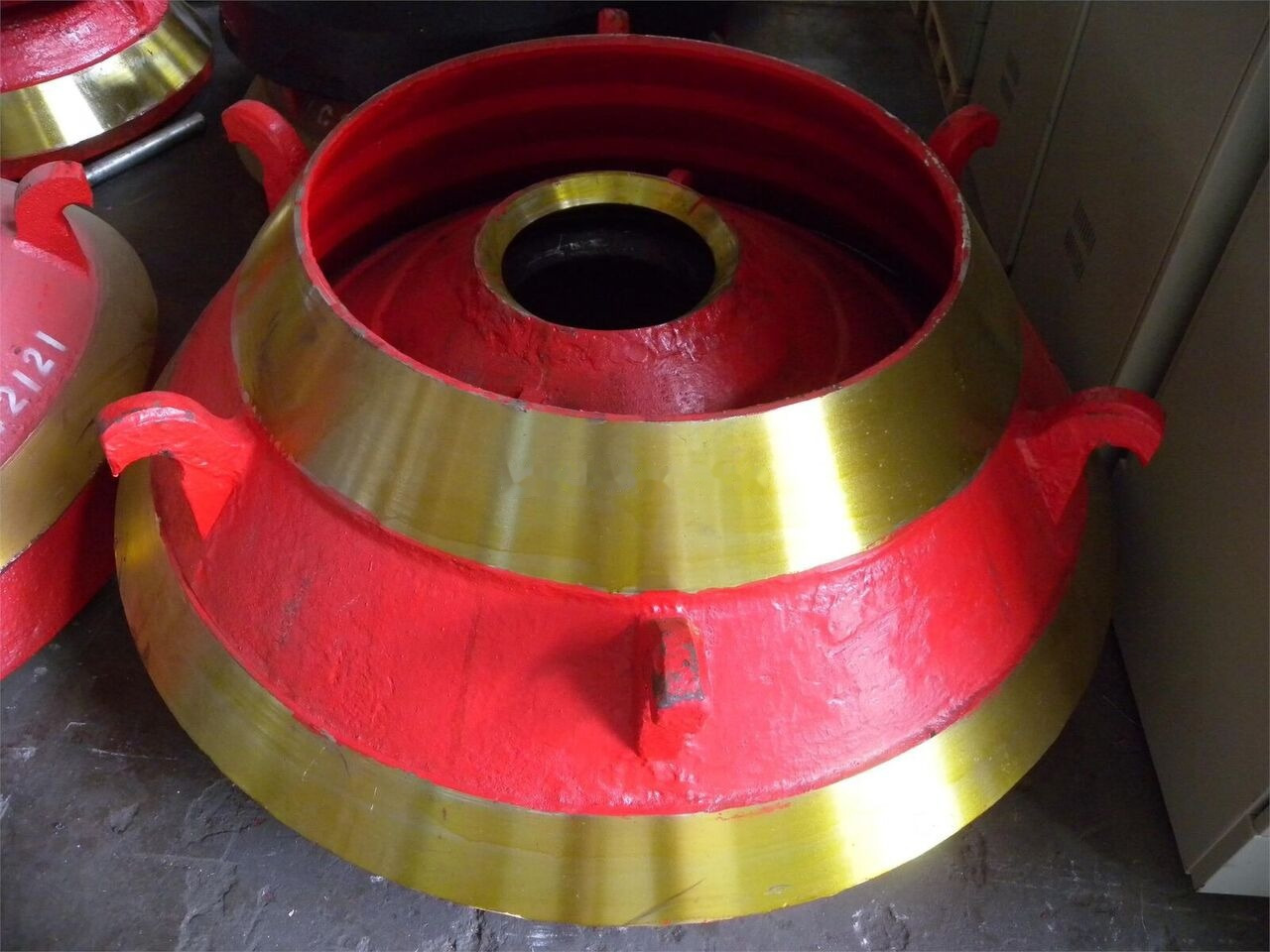 Concave and Mantle KINGLINK KLM1160 for crushing plant - 예비 부속 : 사진 1 Concave and Mantle KINGLINK KLM1160 for crushing plant - 예비 부속 : 사진 1