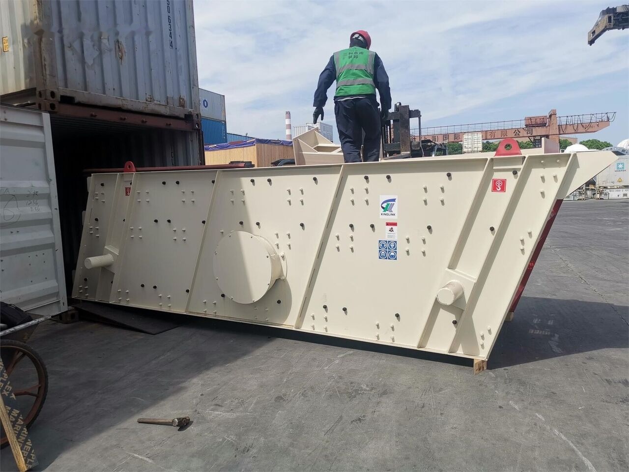 Kinglink 3YK1548 Vibrating Grizzly Screen | 100TPH - 스크리너 : 사진 4 Kinglink 3YK1548 Vibrating Grizzly Screen | 100TPH - 스크리너 : 사진 4