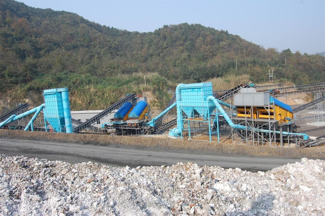 Kinglink 3YK3070 Inclined Vibrating Screen - 스크리너 : 사진 3 Kinglink 3YK3070 Inclined Vibrating Screen - 스크리너 : 사진 3