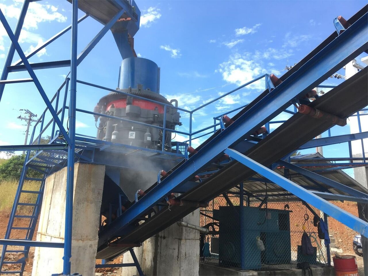 Kinglink HPY200 Hydraulic Cone Crusher for hard stone - 콘 크러셔 : 사진 1 Kinglink HPY200 Hydraulic Cone Crusher for hard stone - 콘 크러셔 : 사진 1