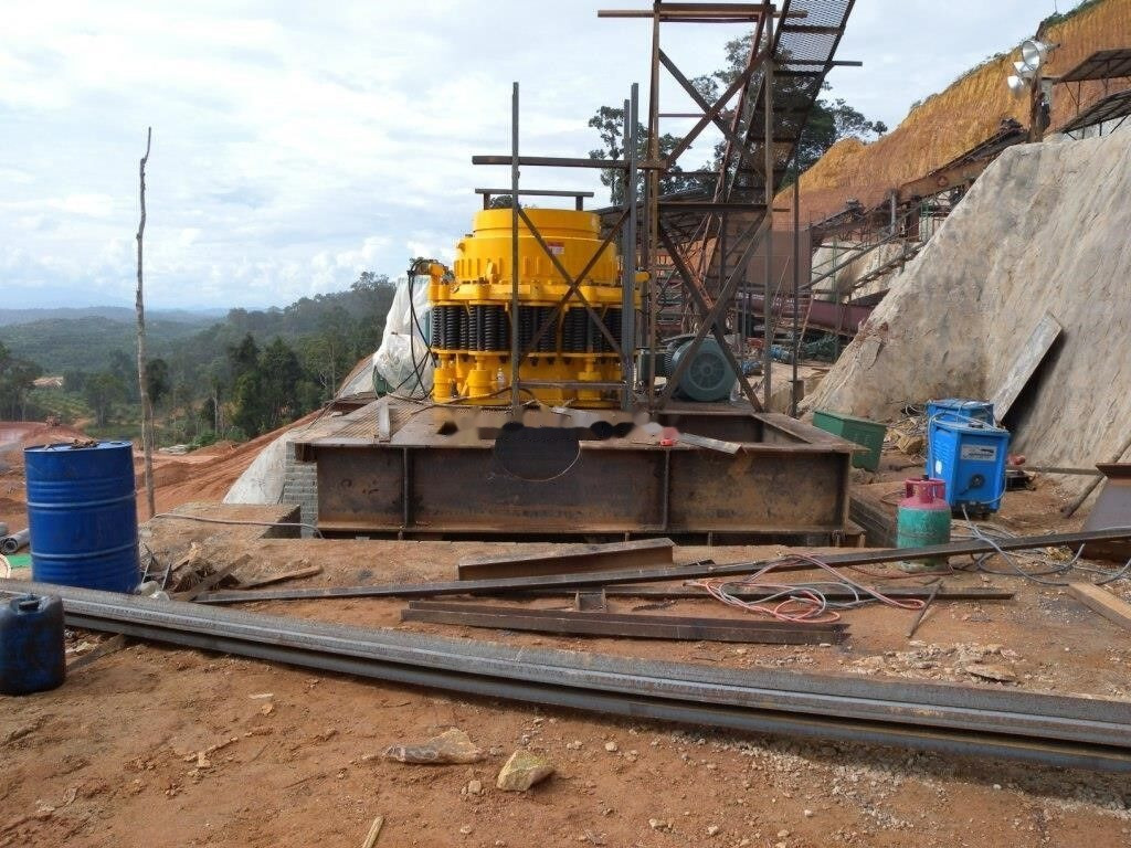 Kinglink Hematite Iron Ore Cone Crusher KLC1300 - 콘 크러셔 : 사진 3 Kinglink Hematite Iron Ore Cone Crusher KLC1300 - 콘 크러셔 : 사진 3