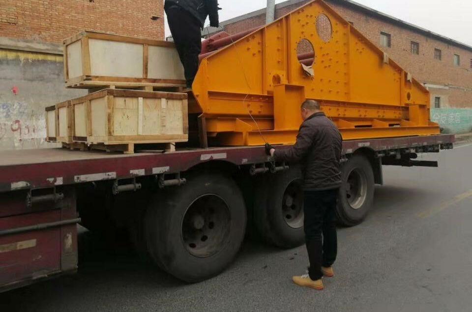 Kinglink High Frequency Dewatering Screen with poly mesh - 스크리너 : 사진 3 Kinglink High Frequency Dewatering Screen with poly mesh - 스크리너 : 사진 3