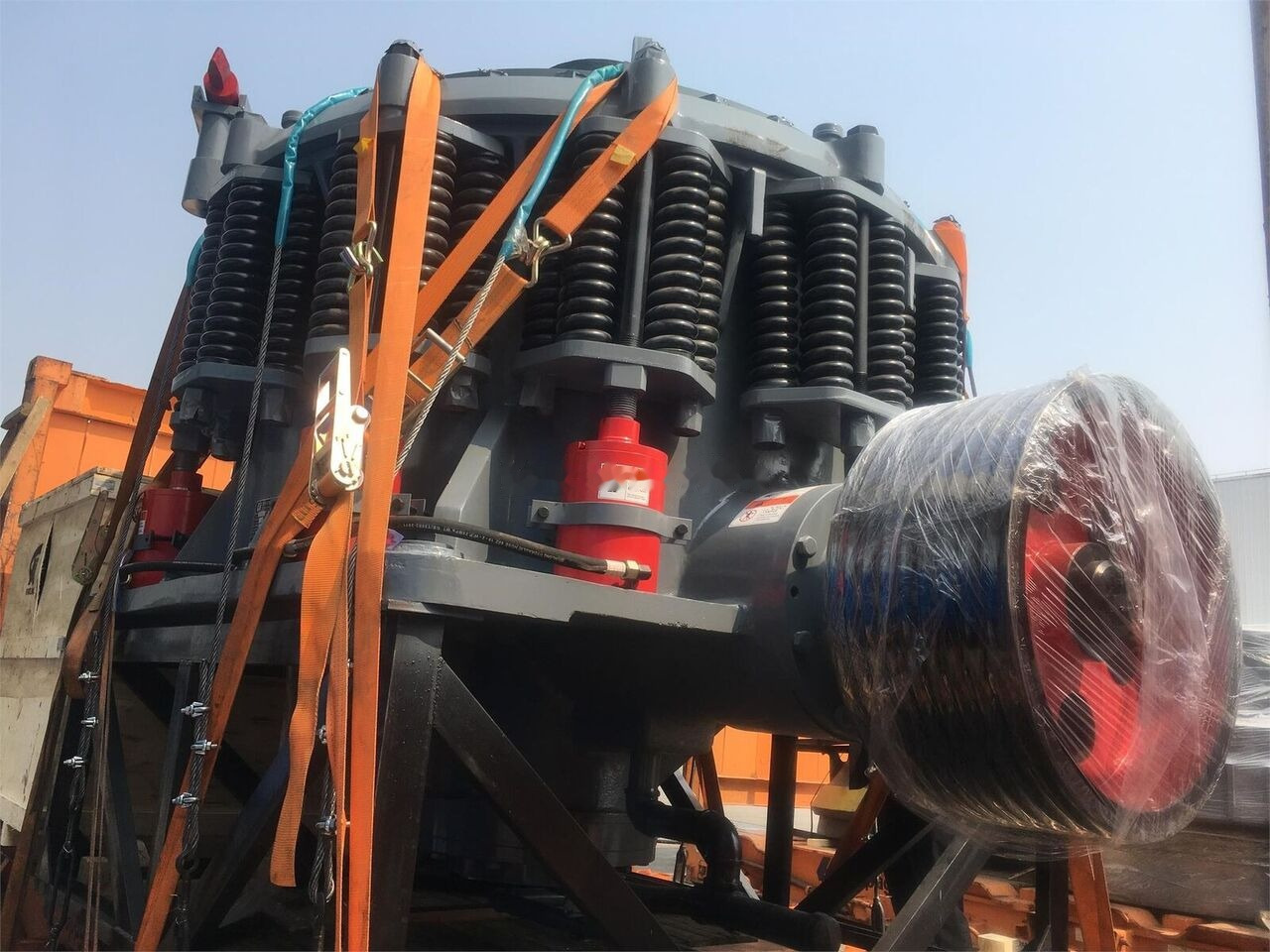 Kinglink KLC1500 5 Ft Cone Crusher | Ore | Mining - 콘 크러셔 : 사진 3 Kinglink KLC1500 5 Ft Cone Crusher | Ore | Mining - 콘 크러셔 : 사진 3