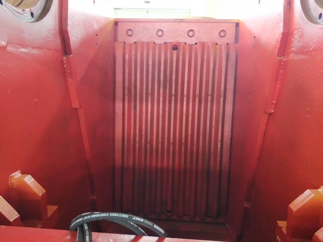 Kinglink KPE1200x1000 Primary Jaw Crusher for Quarry - 조 크러셔 : 사진 5 Kinglink KPE1200x1000 Primary Jaw Crusher for Quarry - 조 크러셔 : 사진 5