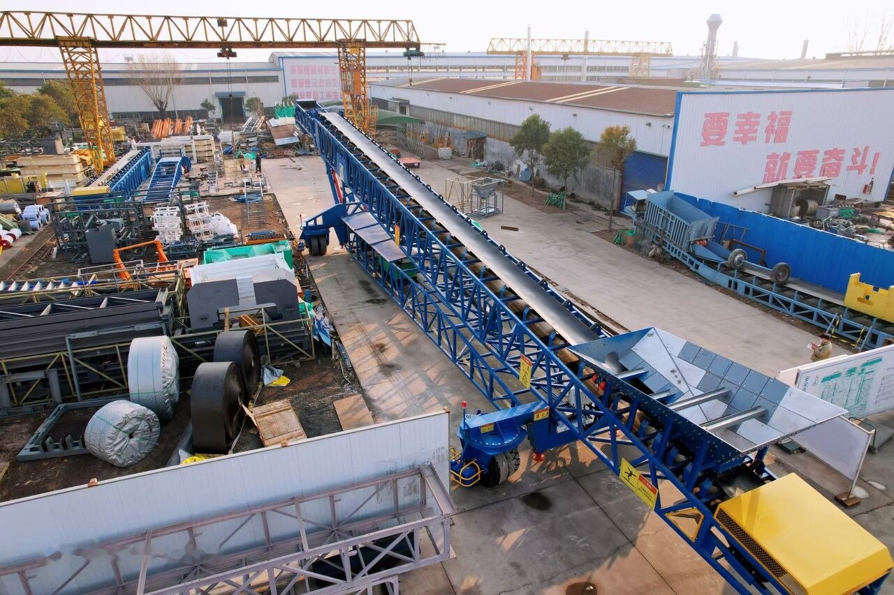 Kinglink Mobile Port Ship Loader | Telescopic Radial Stacker - 컨베이어 벨트 : 사진 4 Kinglink Mobile Port Ship Loader | Telescopic Radial Stacker - 컨베이어 벨트 : 사진 4