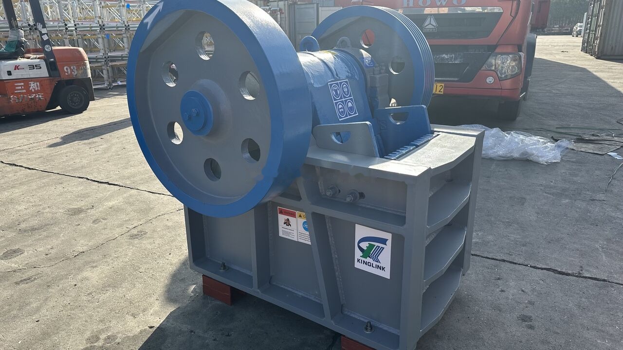 Kinglink NEW Jaw Crusher 10X20 PE250X500 | Gold Ore - 조 크러셔 : 사진 2 Kinglink NEW Jaw Crusher 10X20 PE250X500 | Gold Ore - 조 크러셔 : 사진 2